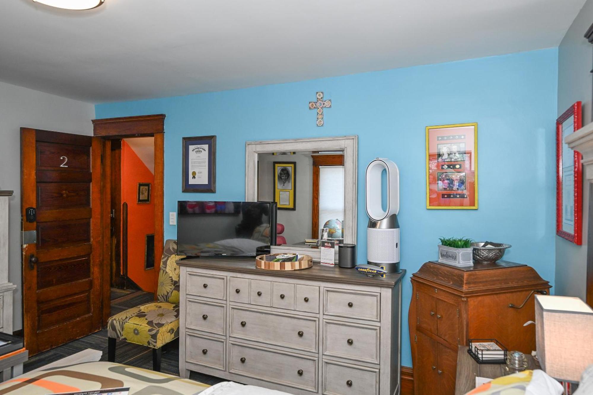 אקרון Berrodin Bed & Breakfast מראה חיצוני תמונה